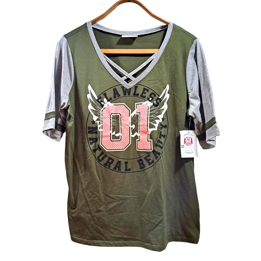 Bobbie Brooks XL Junior Football Shirt. Green and Pink V-Neck 01 NWT